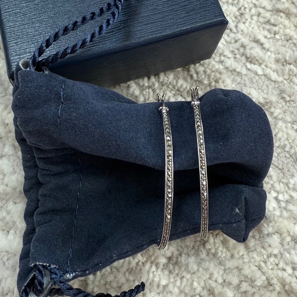 *NIB* Artisan Crafted by Robert Manse CZ Sterling Silver Hoop Earrings - Picture 2 of 15